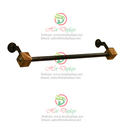 Retro Wall Mounted Horizontal Clothes Display Rack with Timber Single Bar DP-FX01