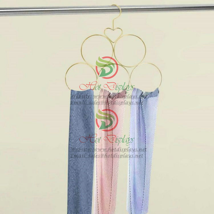 Iron Wire Hanger FE0181