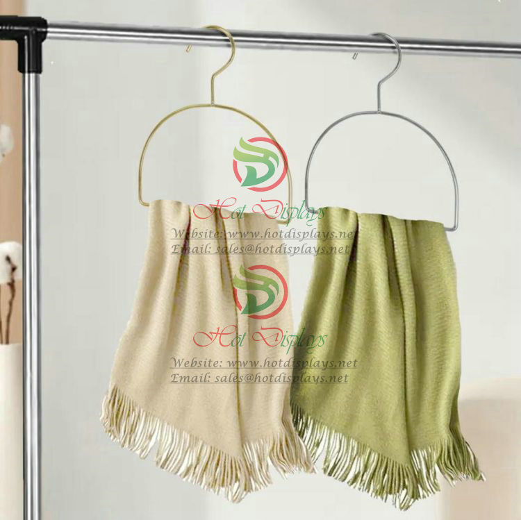 Iron Wire Hanger FE0185